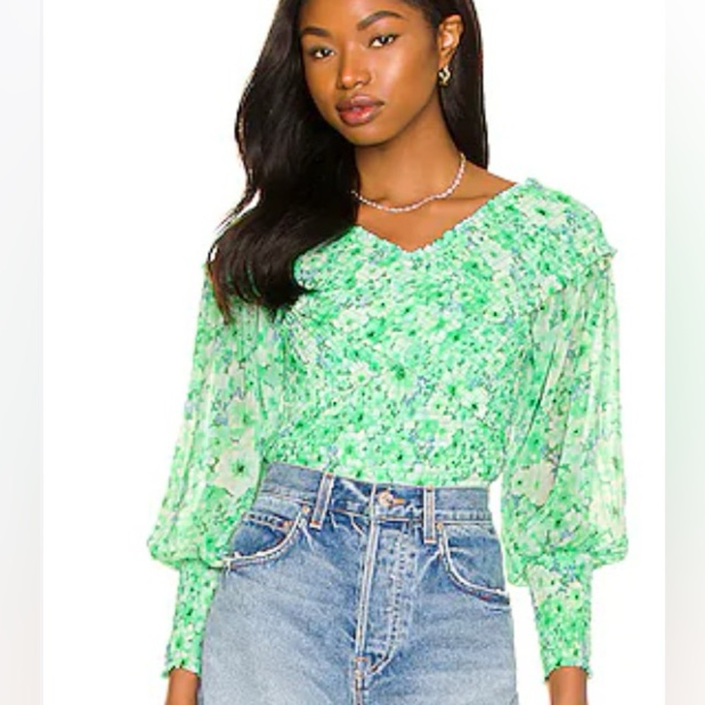 NWT Steve Madden wrapped up top